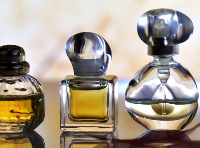 What Do People Need Perfume For? 4 Crucial Reasons