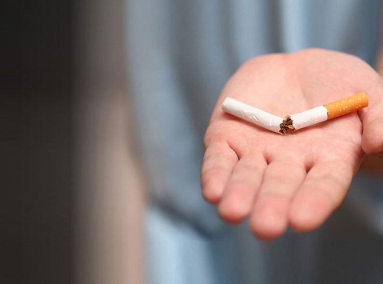 Are You a Smoker? Check How to Get Rid of Skin Imperfections Caused by the Bad Habit